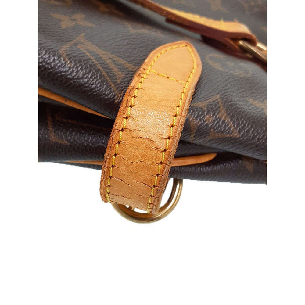Louis Vuitton Batignolles Oriental Monogram Shoulder Bag Brown - Picture 4 of 9